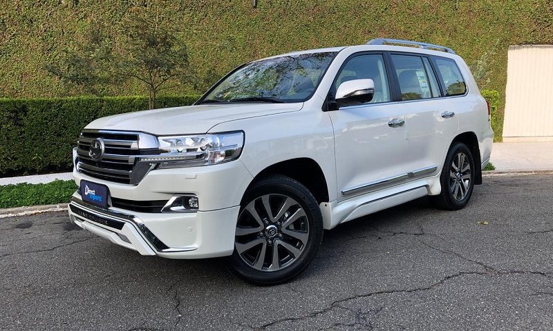 Toyota land cruiser gxr